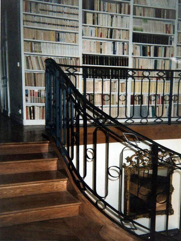 Escalier en bois Sens