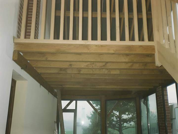 Séparation étage maison bois Sens